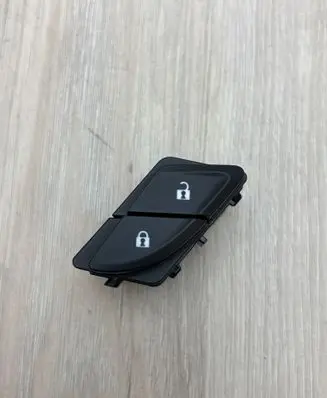 Opel Insignia B Central locking switch button 84084517 1071