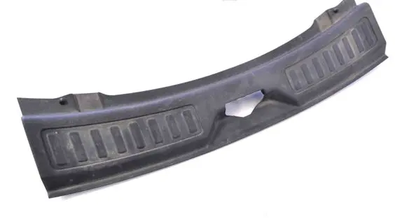 Land Rover Discovery Sport Trunk/boot sill cover protection FK72113A10A