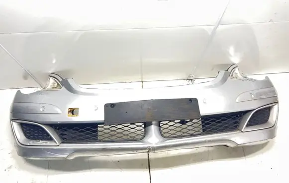 Mercedes-Benz R W251 Front bumper A2518850065