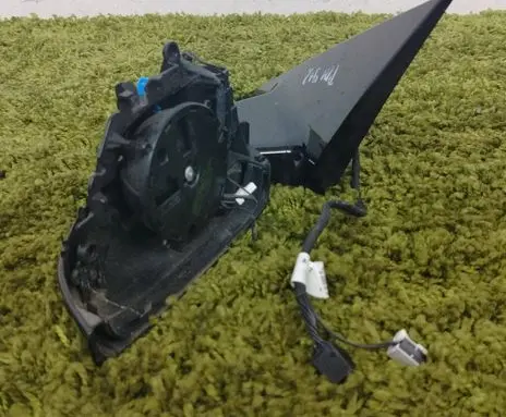 Mercedes-Benz E A207 Front door electric wing mirror a3166441