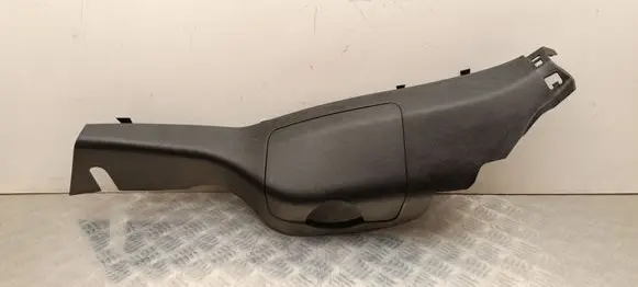 Renault Kadjar (D) pillar trim (bottom) 769189672R