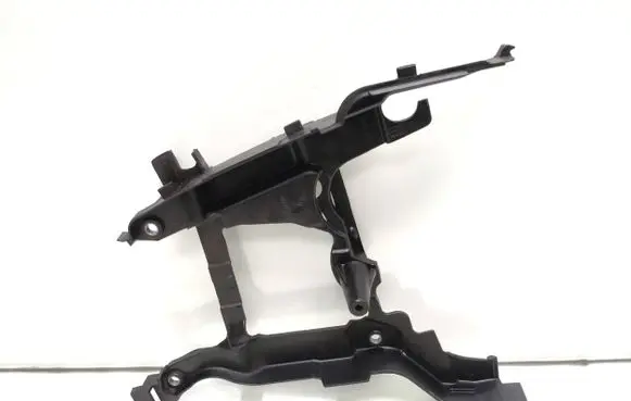 Nissan Qashqai Timing belt guard (cover) 8200958221