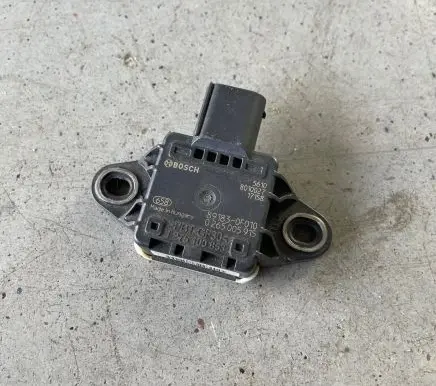 Toyota Verso ESP acceleration yaw rate sensor 891830F010 0265005915 1275100853