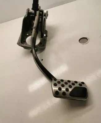 Jeep Grand Cherokee Brake pedal