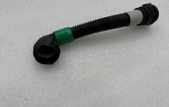 Tesla Model X Coolant pipe/hose 158572200B