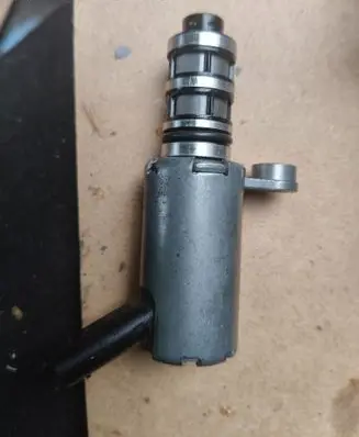 Volkswagen Touareg III Camshaft vanos timing valve 06M115393g