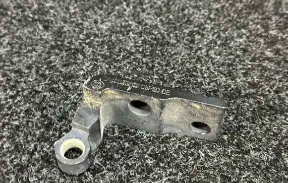 Volvo V60 Front door upper hinge 31457956