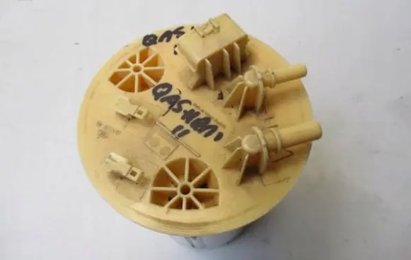 Nissan Qashqai In-tank fuel pump CARB*
