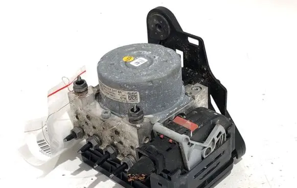 Audi A3 S3 8V ABS Pump 5Q0614517AR