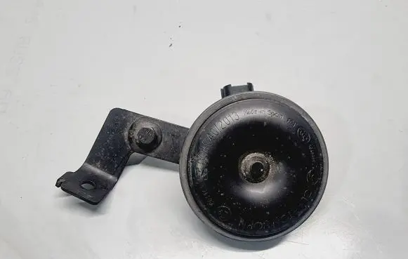 Alarm system siren