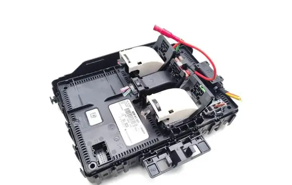 Ford Focus Central body control module JX6T15604SCG F005V02950