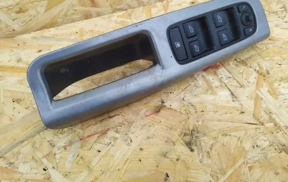 Volvo V50 Steering wheel EEEEEEEE
