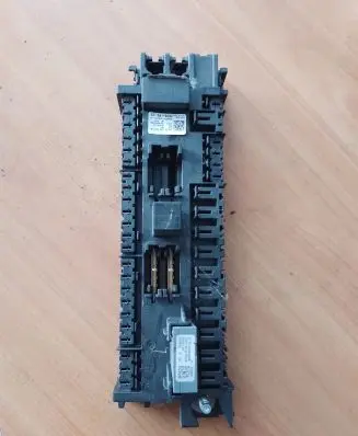 Mercedes-Benz ML W166 Fuse module A1665402350