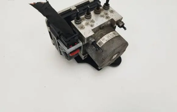 Volkswagen Tiguan ABS Pump 5Q0614517EE 10022016544