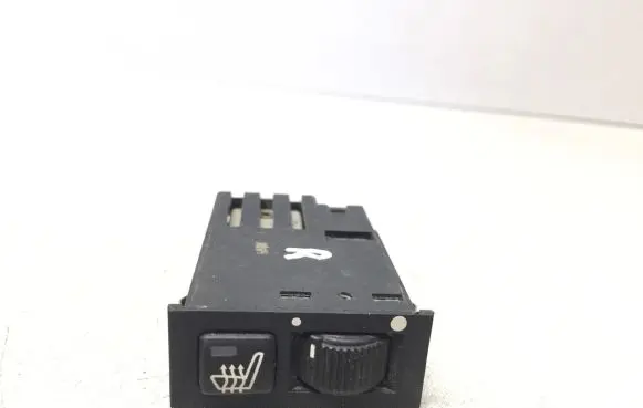 BMW 5 E39 Seat heating switch 61318352259 8352259