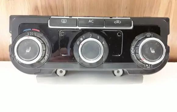 Volkswagen Golf VI Climate control unit 3C8907336AC