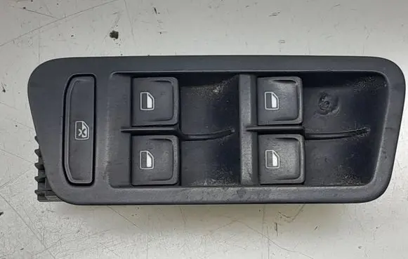 Volkswagen Golf VII Electric window control switch 5G0959857B 1009717208S