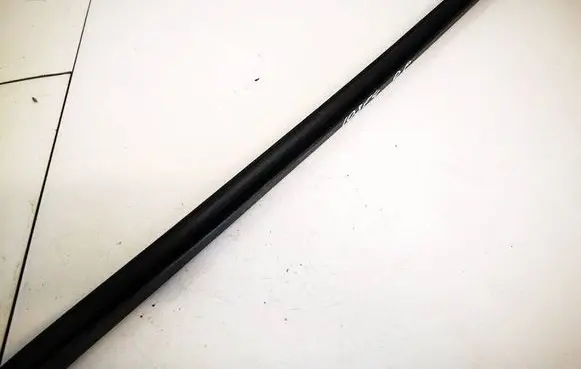 Renault Megane I Front door glass trim molding 