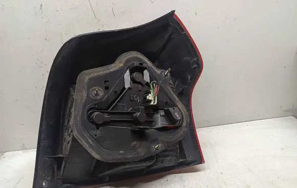 Toyota Corolla E120 E130 Tailgate rear/tail lights