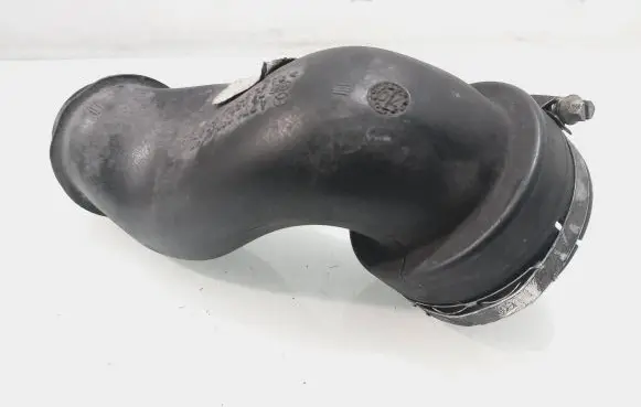 Mercedes-Benz C W203 Intercooler hose/pipe A2710901437