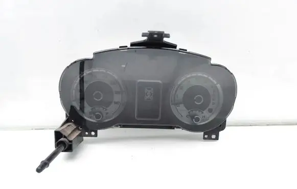 Mitsubishi Pajero Speedometer (instrument cluster) 8100C286 0T32351 MM0044322