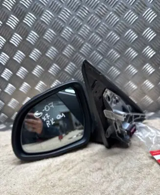 BMW X7 G07 Front door electric wing mirror 10840675