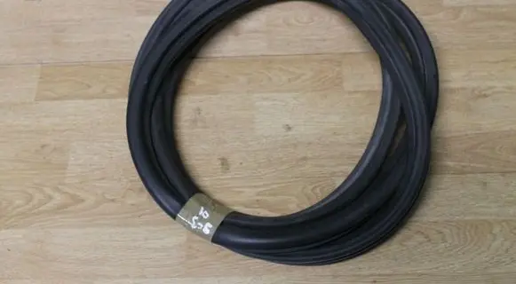 Saab 9-3 Ver2 Front door rubber seal