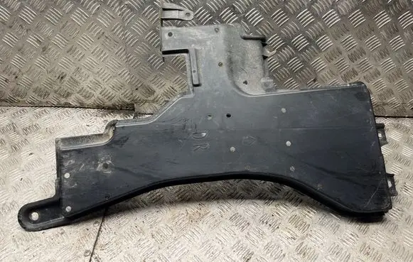 Toyota Auris 150 Rear underbody cover/under tray 5762702020
