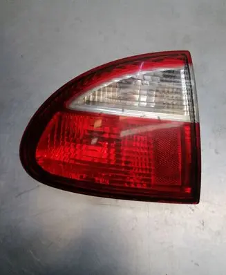 Seat Leon (1M) Rear/tail lights 1M6945095A