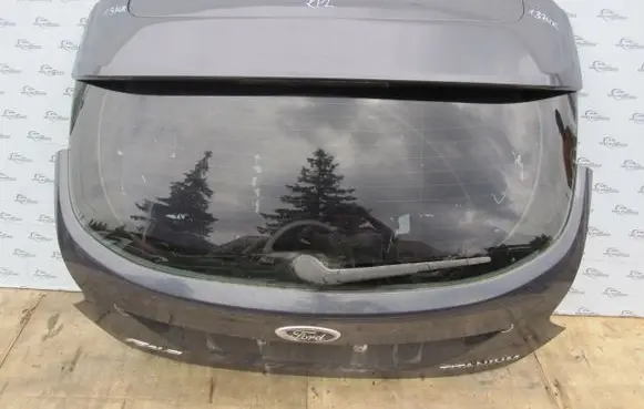 Tailgate/trunk/boot lid