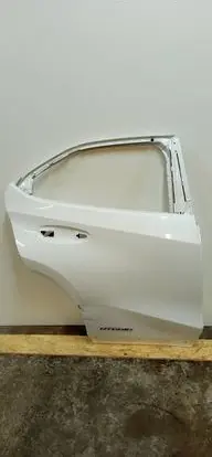 Lexus UX Rear door