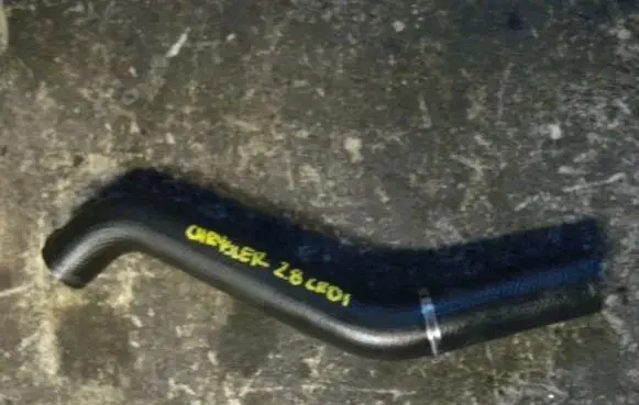 Chrysler Grand Voyager III Intercooler hose/pipe