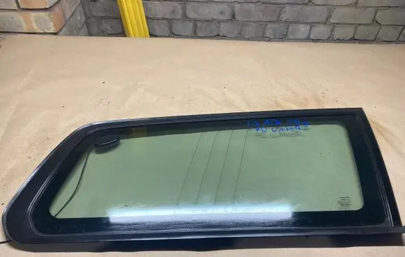 Volvo V70 Rear side window 43R000470 A029648 DOT497M41AS2
