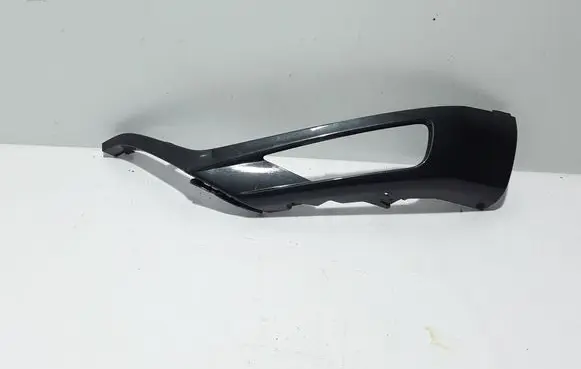 Volvo XC90 Front bumper splitter molding 31383800
