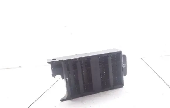 KIA Sorento Fuse module 71213A 913103E810