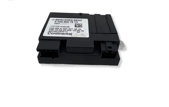 Mercedes-Benz C AMG W205 Fuel injection pump control unit/module A0009007813 170126103829E A0009013806