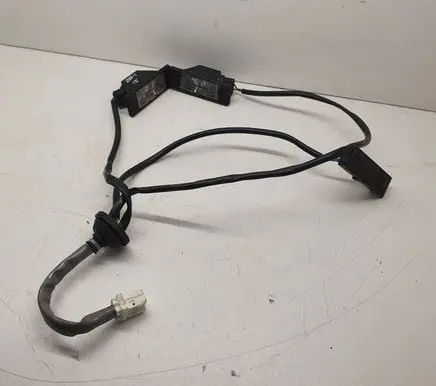 Nissan Juke I F15 Number plate light HSGPC 25300100