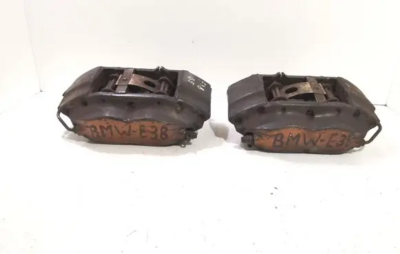 BMW 7 E38 Front brake caliper