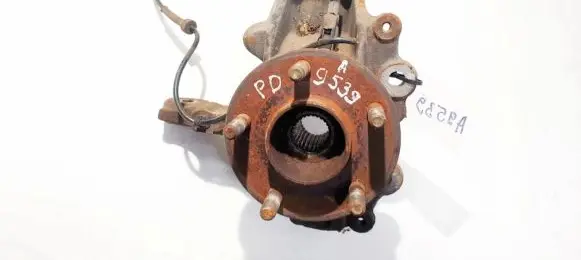 Ford Focus Front wheel hub av613k170
