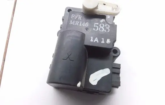 Volvo S40, V40 Air flap motor/actuator MR146583 1A15