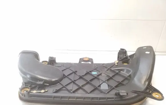 BMW 5 F10 F11 Air intake duct part