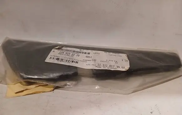 Mercedes-Benz E W124 Roof (GPS) antenna cover 1249190220 A1249190220 A12491902209051