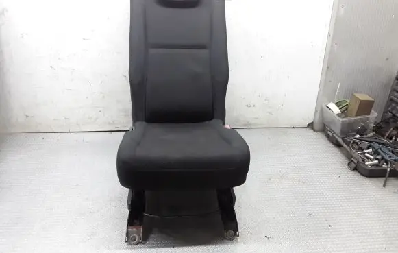 Toyota Corolla Verso AR10 Rear seat 