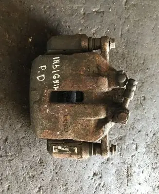 Opel Insignia A Front brake caliper