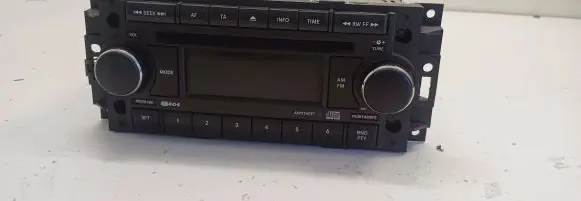Dodge Caliber Radio/CD/DVD/GPS head unit P05064067AG