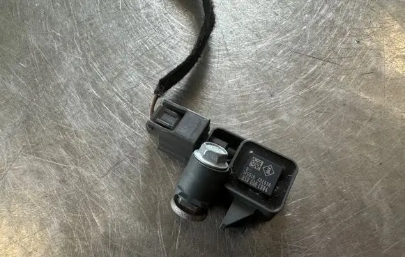 Renault Scenic III - Grand scenic III Airbag deployment crash/impact sensor 988300005R