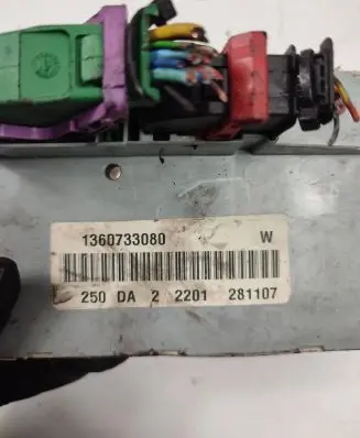 Fiat Ducato Fuse module 1360733080 281107 250DA22201