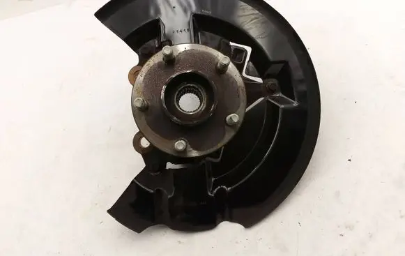 Ford Kuga II Front wheel hub spindle knuckle C520FR