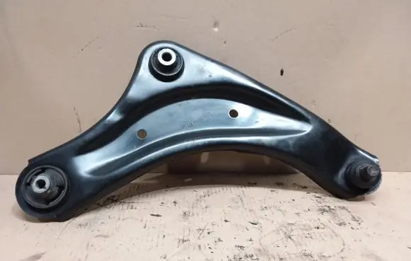 Nissan Juke I F15 Front lower control arm/wishbone