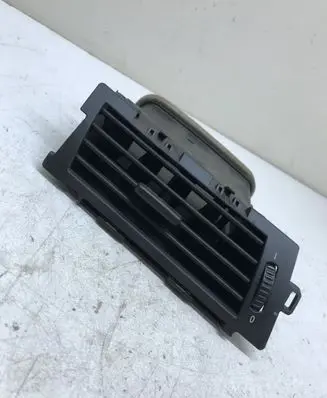 BMW 5 E60 E61 Dashboard side air vent grill/cover trim 14121810